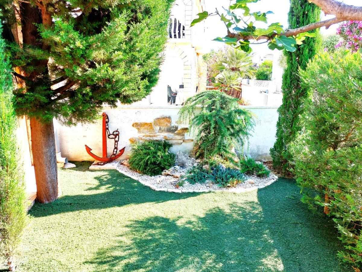 Apartments Maltasic Vir Exterior photo